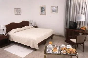 莫德诺酒店 酒店 3*