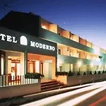 Moderno Hotel 3*