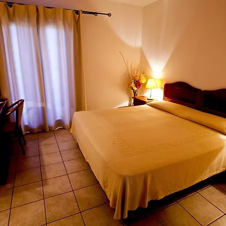 Hotel Moderno 3*