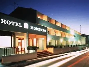 Moderno Hotel 3*